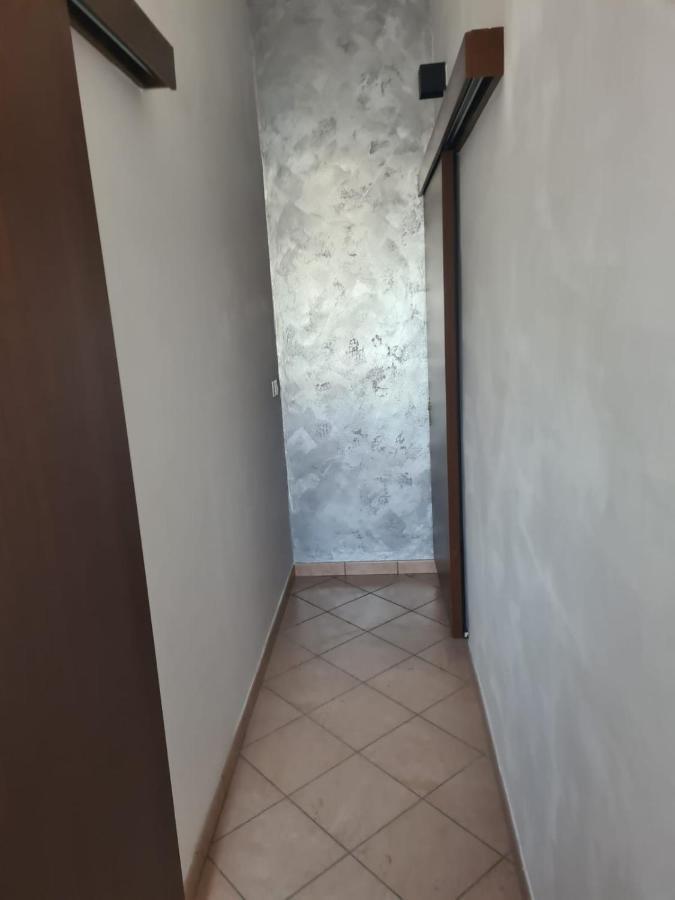 Silver Home Bagnolo San Vito Екстериор снимка