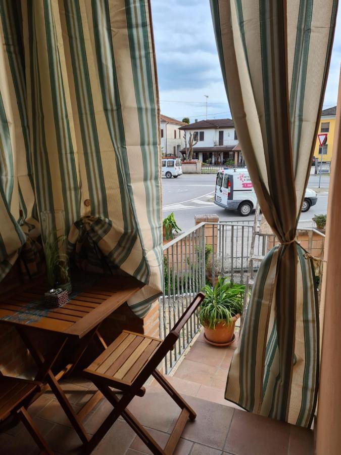 Silver Home Bagnolo San Vito Екстериор снимка